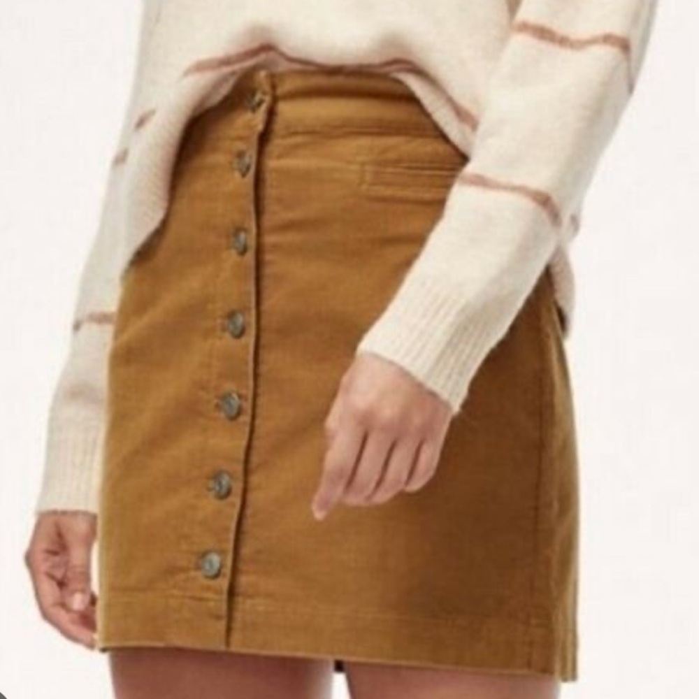 Wilfred brown corduroy mini in 00